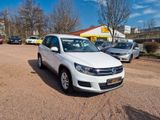 Volkswagen Tiguan*TopZustand*NAVI*PDC*Klima*8xALU*Garantie - VW Tiguan Gebrauchtwagen in Chemnitz