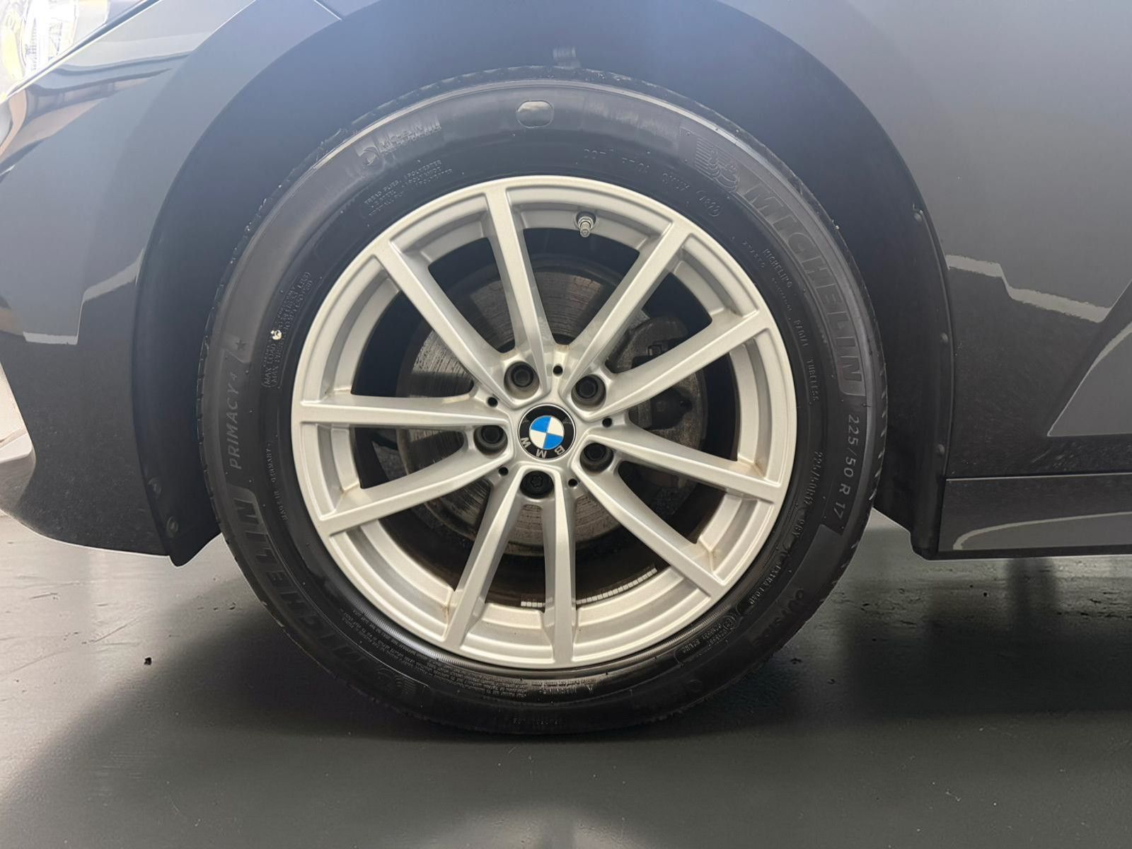 BMW 320d Limo xDrive Shadow-Line AHK*WIDE*LED*CARPLA foto 4