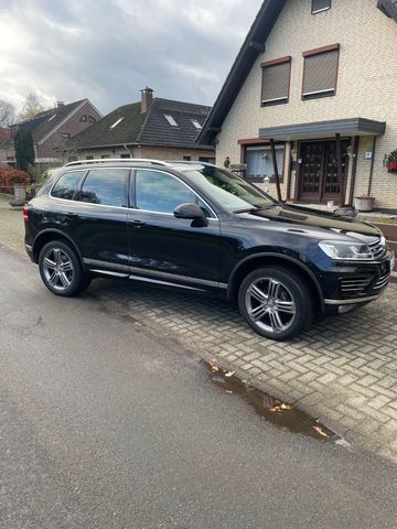 Volkswagen Touareg 3.0 V6 TDI SCR  R-line- ArmaticTiptroni