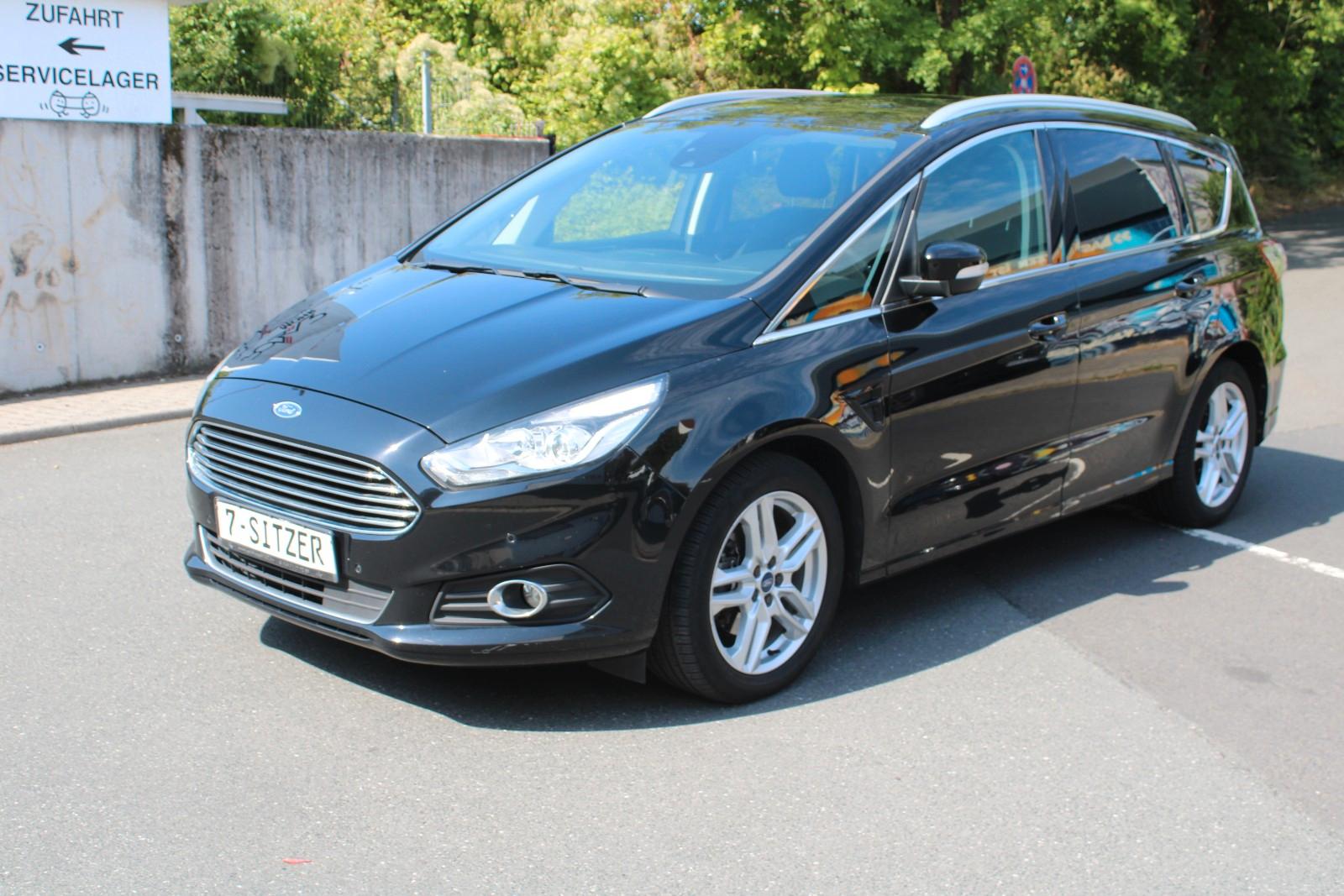 Ford S-Max S-MAX Titanium Navi Kamera 7 Sitzer