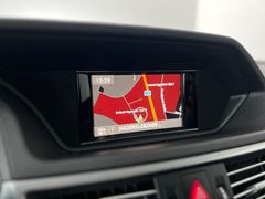 MERCEDES-BENZ E 250 CDI / AHK / NUR 89.tKM / TOP AUSST./ MERCEDES-BENZ E 250 CDI / AHK / NUR 89.tKM / TOP AUSST./