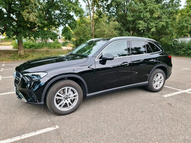 Mercedes-Benz GLC 300d 4MATIC Premium-,Technik-,Offroad-...