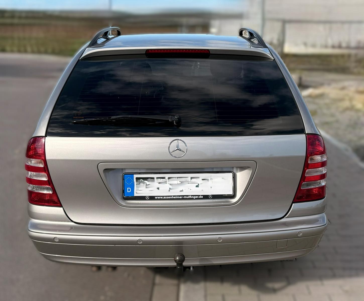 Mercedes-Benz C230 2006 — photo 5