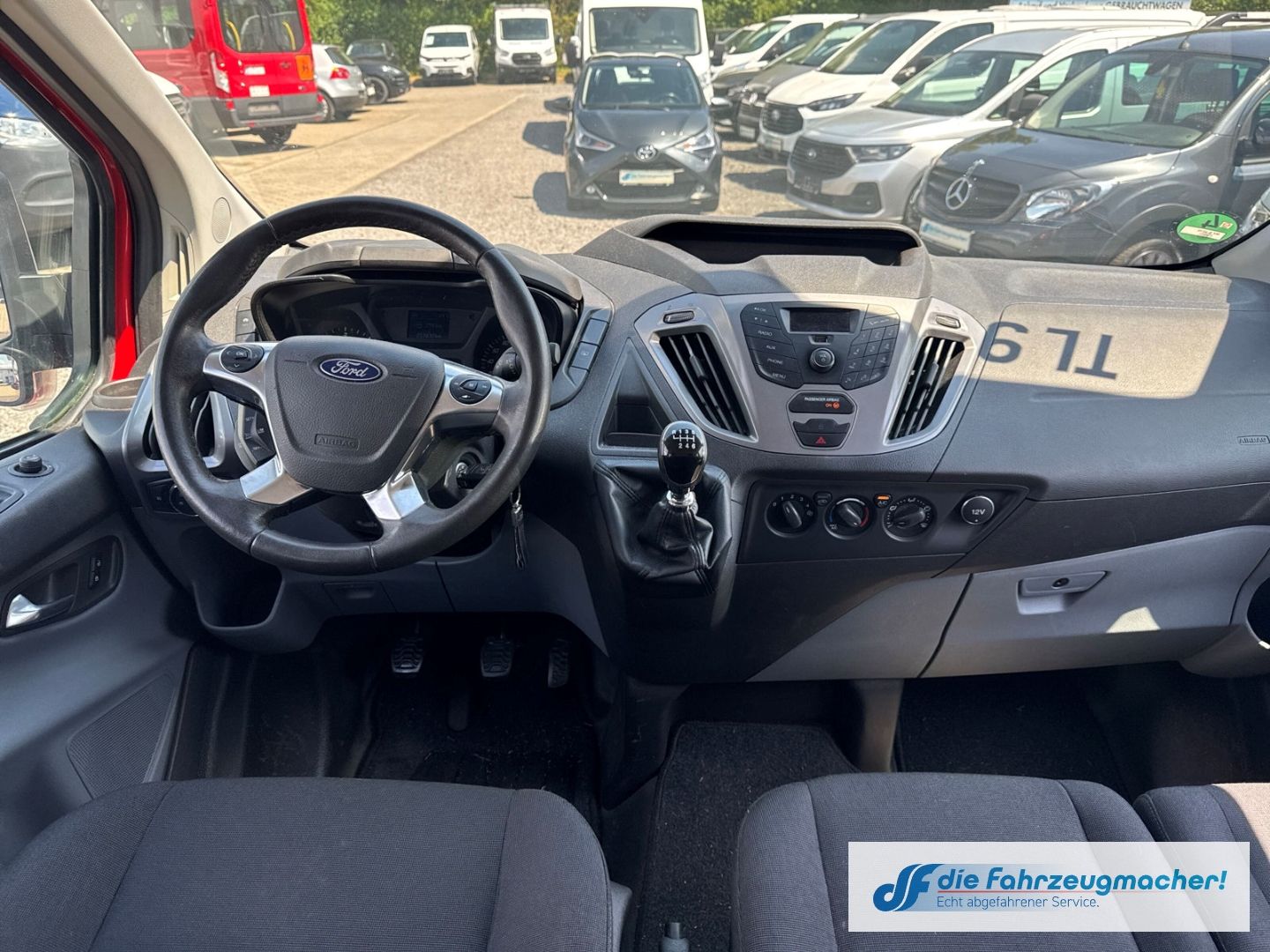 Fahrzeugabbildung Ford Transit Custom 310 L1 Trend Temp Tel.-Vorb. *303