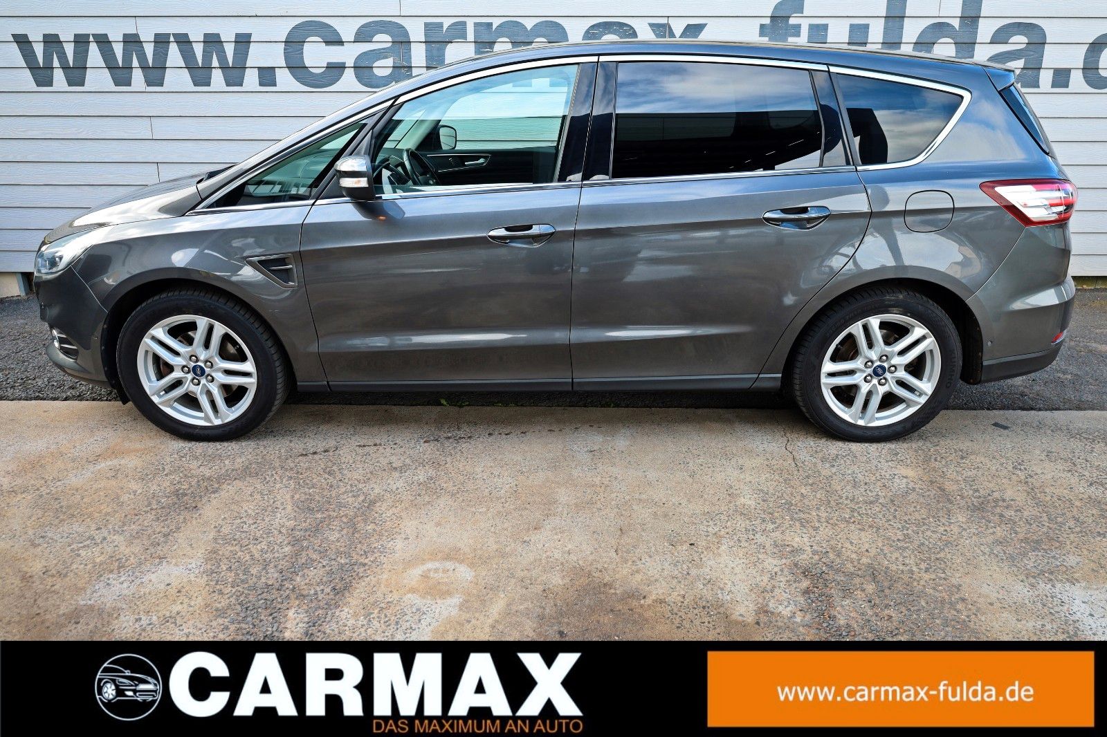 Fahrzeugabbildung Ford S-MAX Titanium 7 Si,Navi,LED,SH,PDC,Kamera,AHK