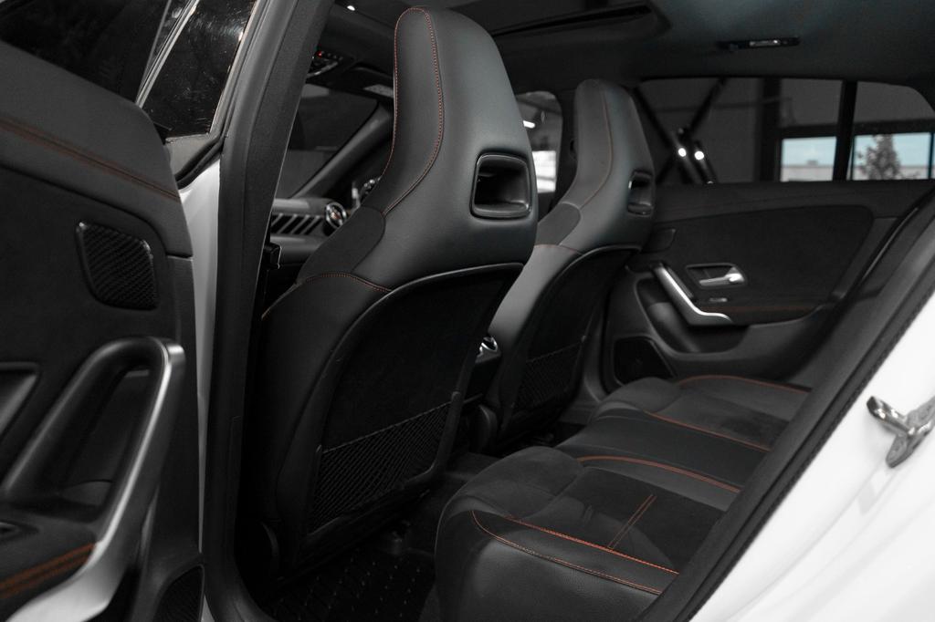 Mercedes-Benz CLA 35 AMG