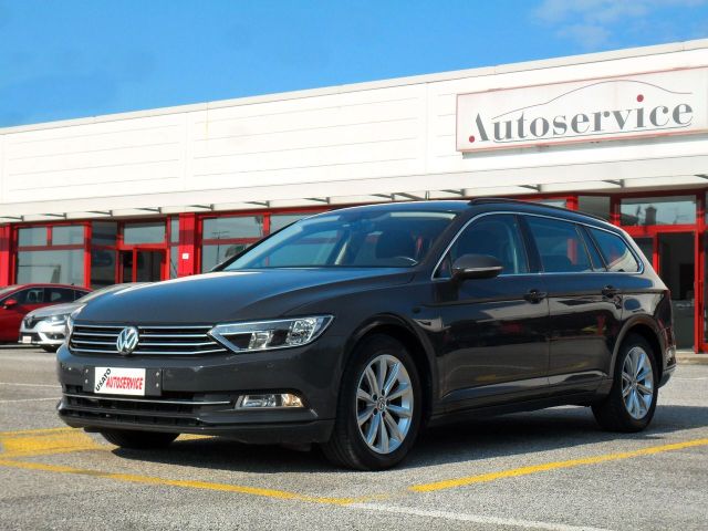 Volkswagen Passat Variant 2.0 TDI Business BlueM