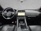Jaguar F-Pace 25t AWD Chequered Flag - gebrauchte Jaguar F-Pace aus dem Jahr 2020