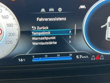 Hyundai i20 - 12