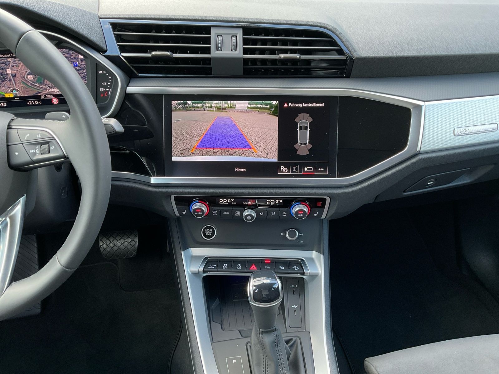 Audi Q3 - Bild 12