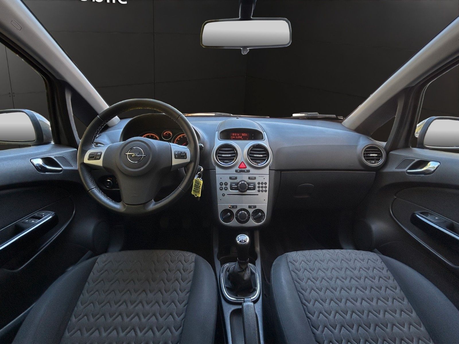 Fahrzeugabbildung Opel Corsa D Active/Top Gepflegt/2.Hand/Service Neu