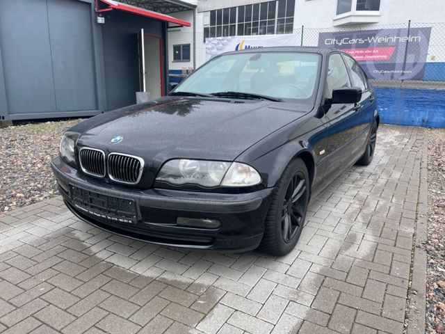 BMW 320 Baureihe 3 Lim. 320i Individual Leder/Navi