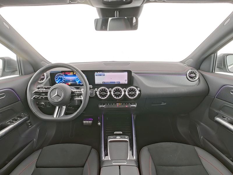 Fahrzeugabbildung Mercedes-Benz EQA 300 4M AMG *Bonus* Ambi+Kam+Totw+WinterPak