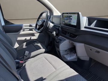 Ford Tourneo Custom - 12