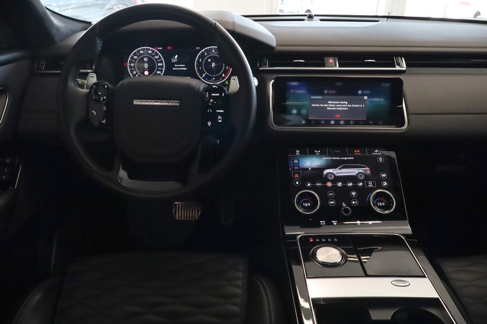 Fahrzeugabbildung Land Rover Range Rover Velar SV Autobiography Dynamic Edt.