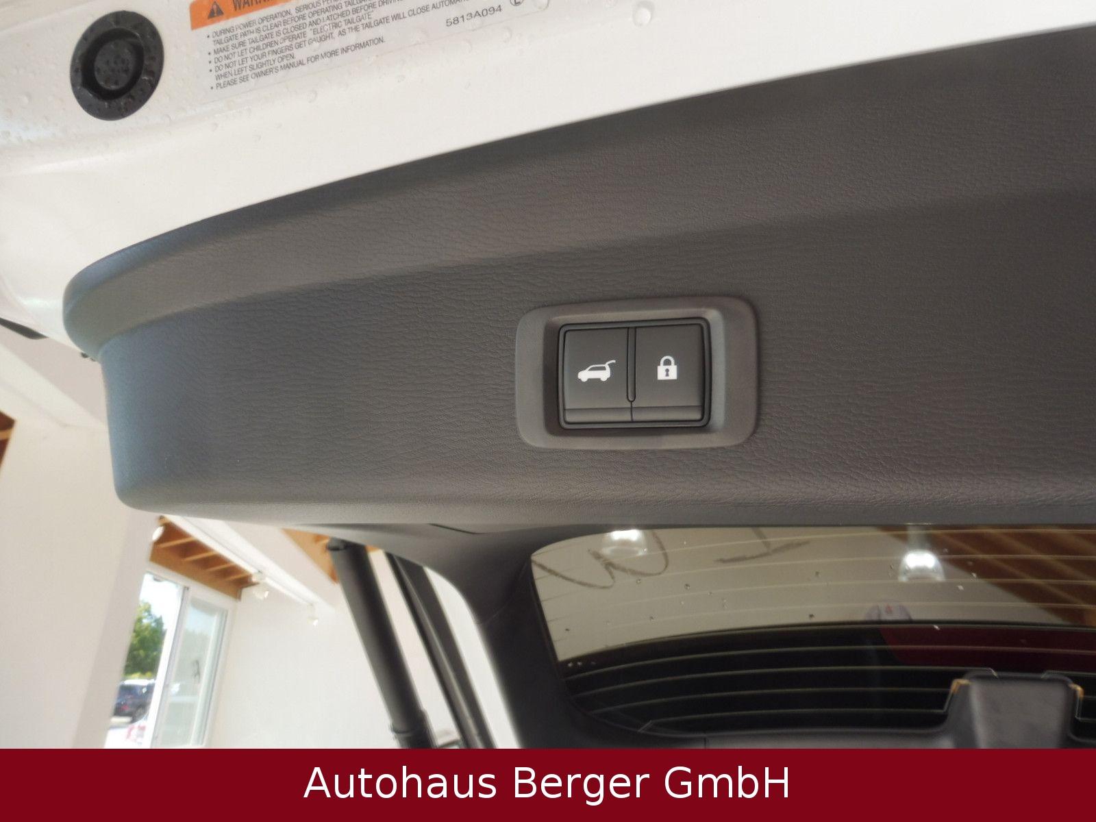 Mitsubishi Outlander 2.4 PHEV 4WD Top mit Luxury-Paket