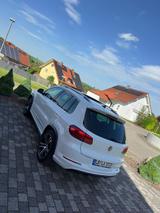Volkswagen  Tiguan 5N R-Line DSG. EURO6.Facelift.Pano.Xenon - Volkswagen Tiguan mit Diesel-Antrieb: Eu