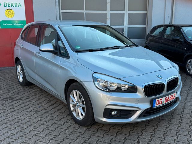 BMW 2 Active Tourer 218i/PDC/NAVI/TÜV NEU/8-fach/LED