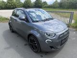 Fiat 500e Cabrio 42 kWh - - mit Elektro-Antrieb: Cabrio