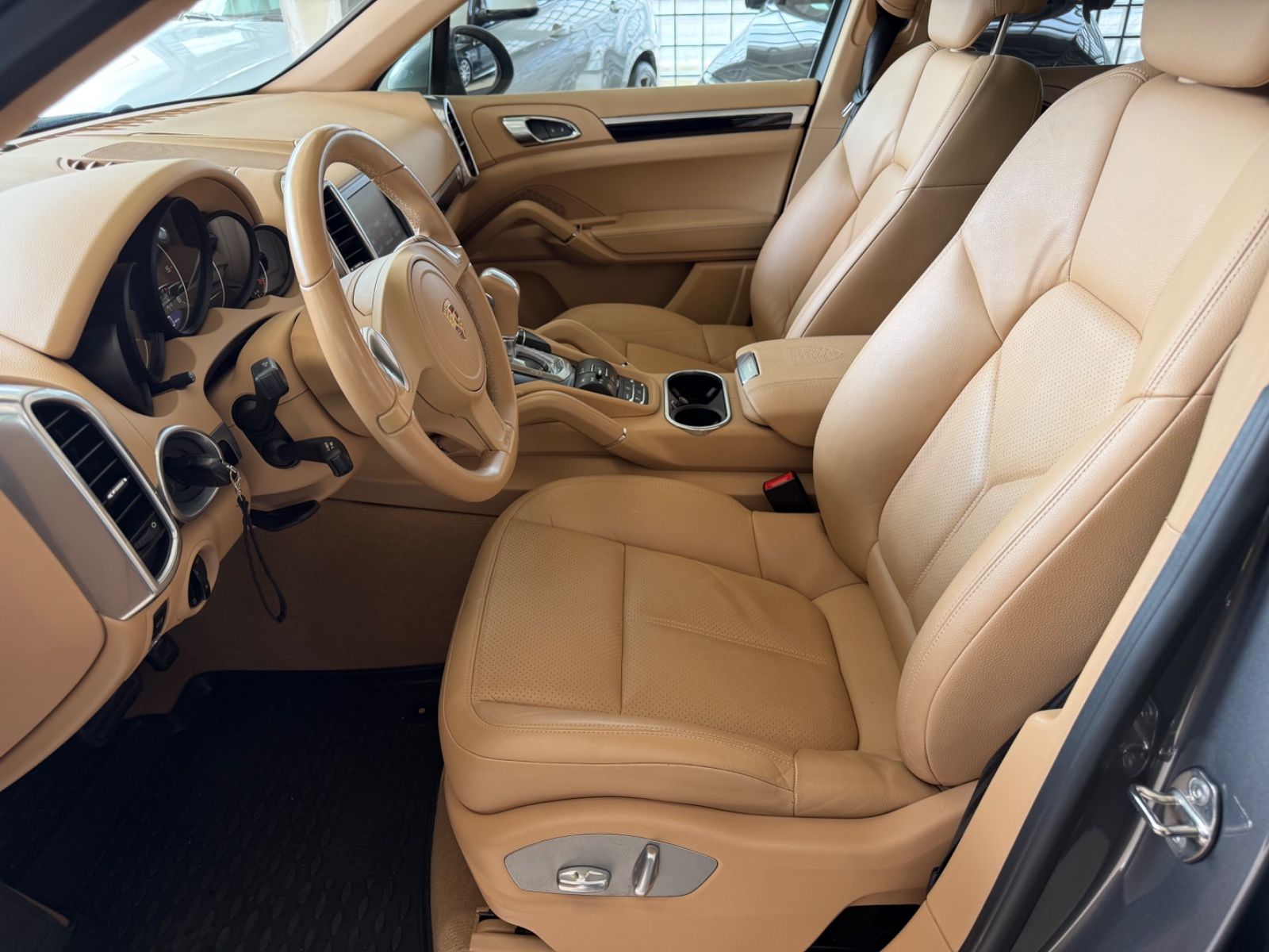 Fahrzeugabbildung Porsche Cayenne Diesel