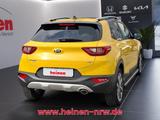 Kia Stonic 1.0 T-GDI Dream Team Edition NAVI ALU-17Z - Kia Stonic: Dream Team