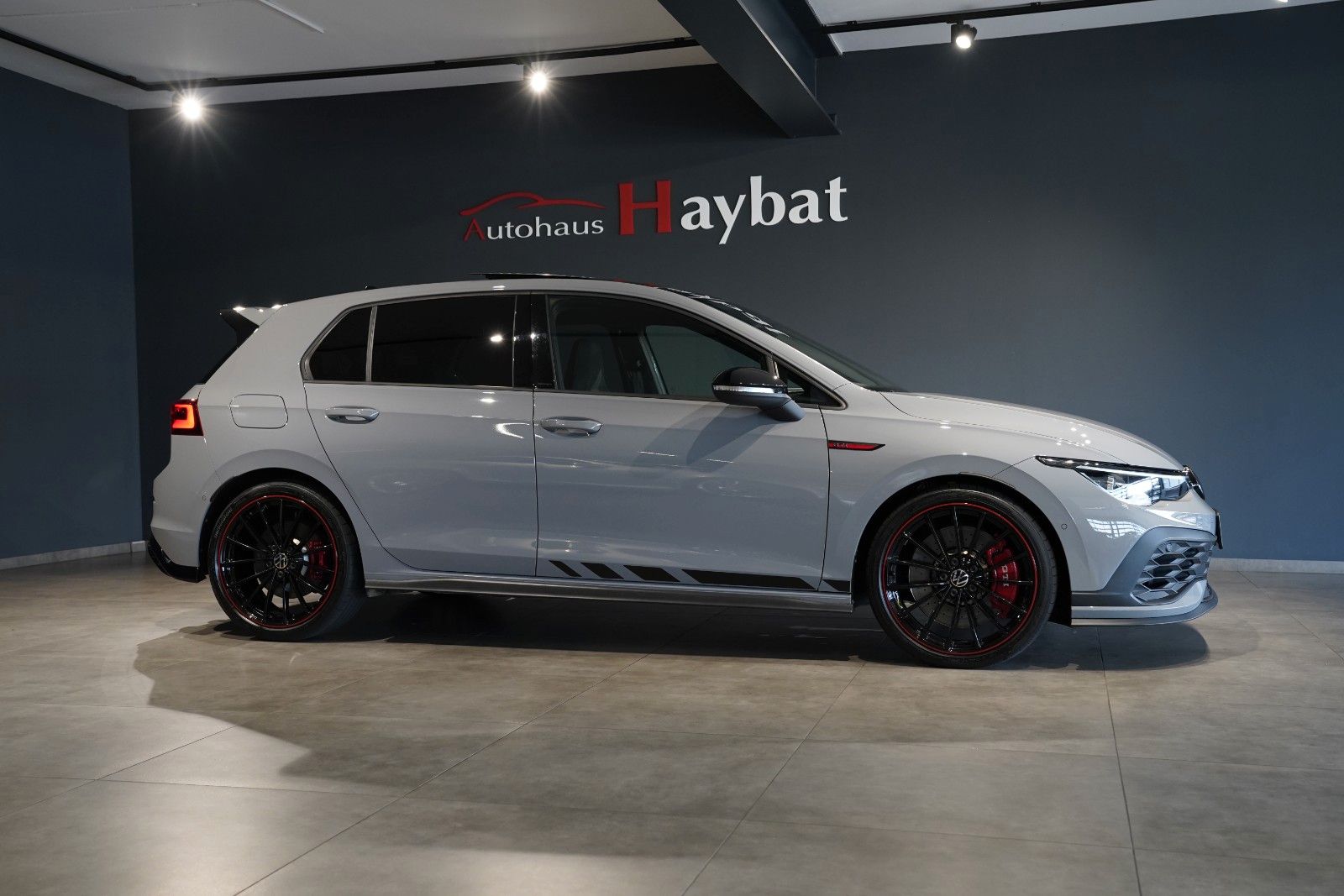 Volkswagen Golf GTI CS Perf Akra-IQ-Pano-ACC-HG Motorsport foto 4