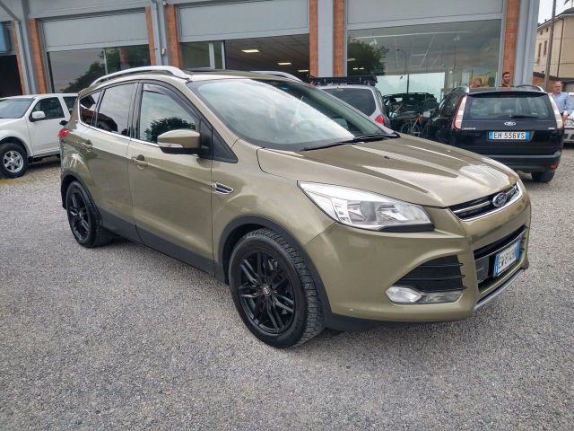 Ford Kuga 2.0 TDCI 163 CV 4WD Powershift Titaniu