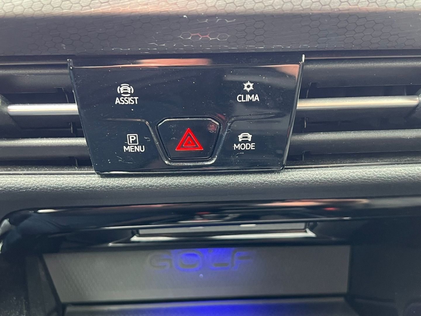 Golf GTI 2.0TSI DSG - NAV*ACC*KAMERA*SPORT*1HD!!
