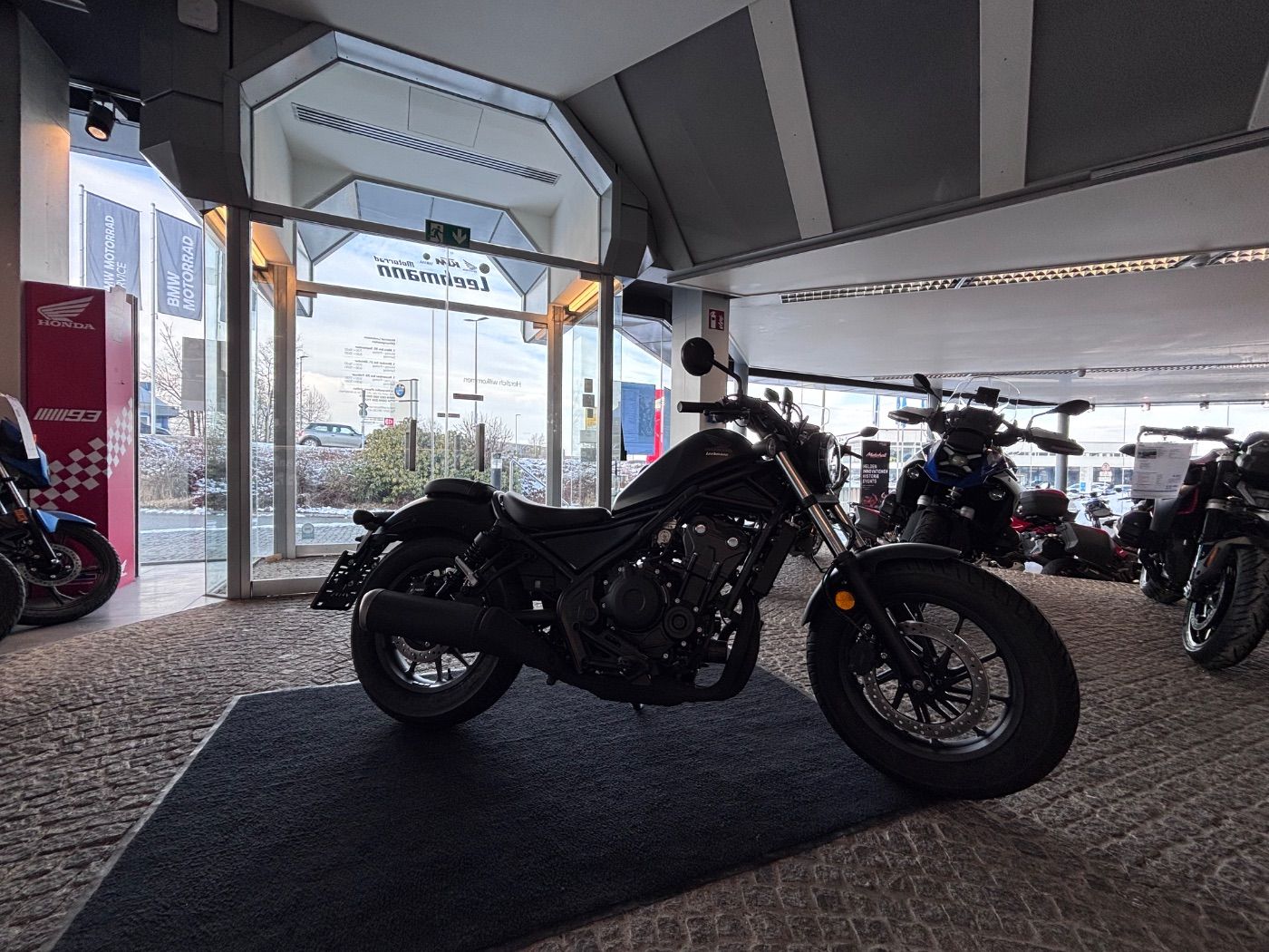 Fahrzeugabbildung Honda CMX 500 Rebel 2025