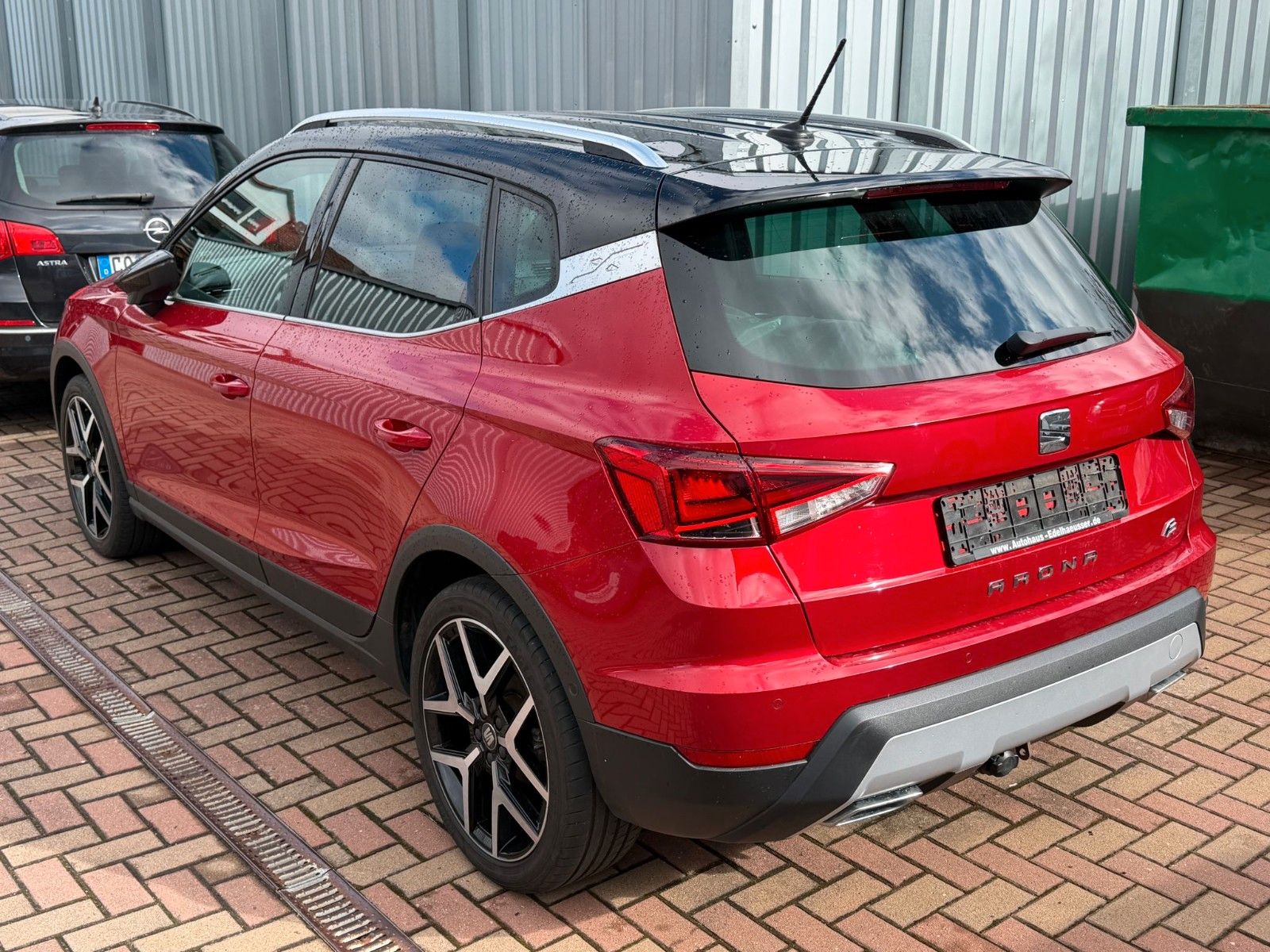 Fahrzeugabbildung SEAT Arona FR PDC SHZ AHK