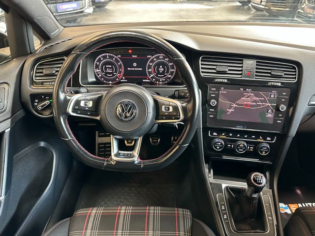 Volkswagen Golf GTI *SPORT-FAHRWERK*NAVI*ACC*PERFORMANCE*