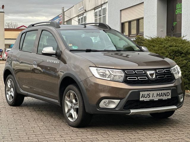 Dacia Sandero II Stepway / KAMERA / SCHECKHEFT / TEMPO