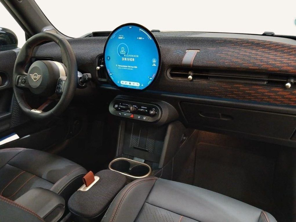 Fahrzeugabbildung MINI Cooper C Pano  ACC DCC 360° Harman Kardon Memory