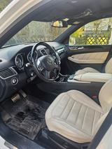 Mercedes-Benz ML 63 AMG 4MATIC AMG - weiße Mercedes-Benz ML-Klasse