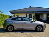 Hyundai Ioniq Elektro mit Herstellergarantie bis 2029 - gebrauchte Hyundai IONIQ aus dem Jahr 2022