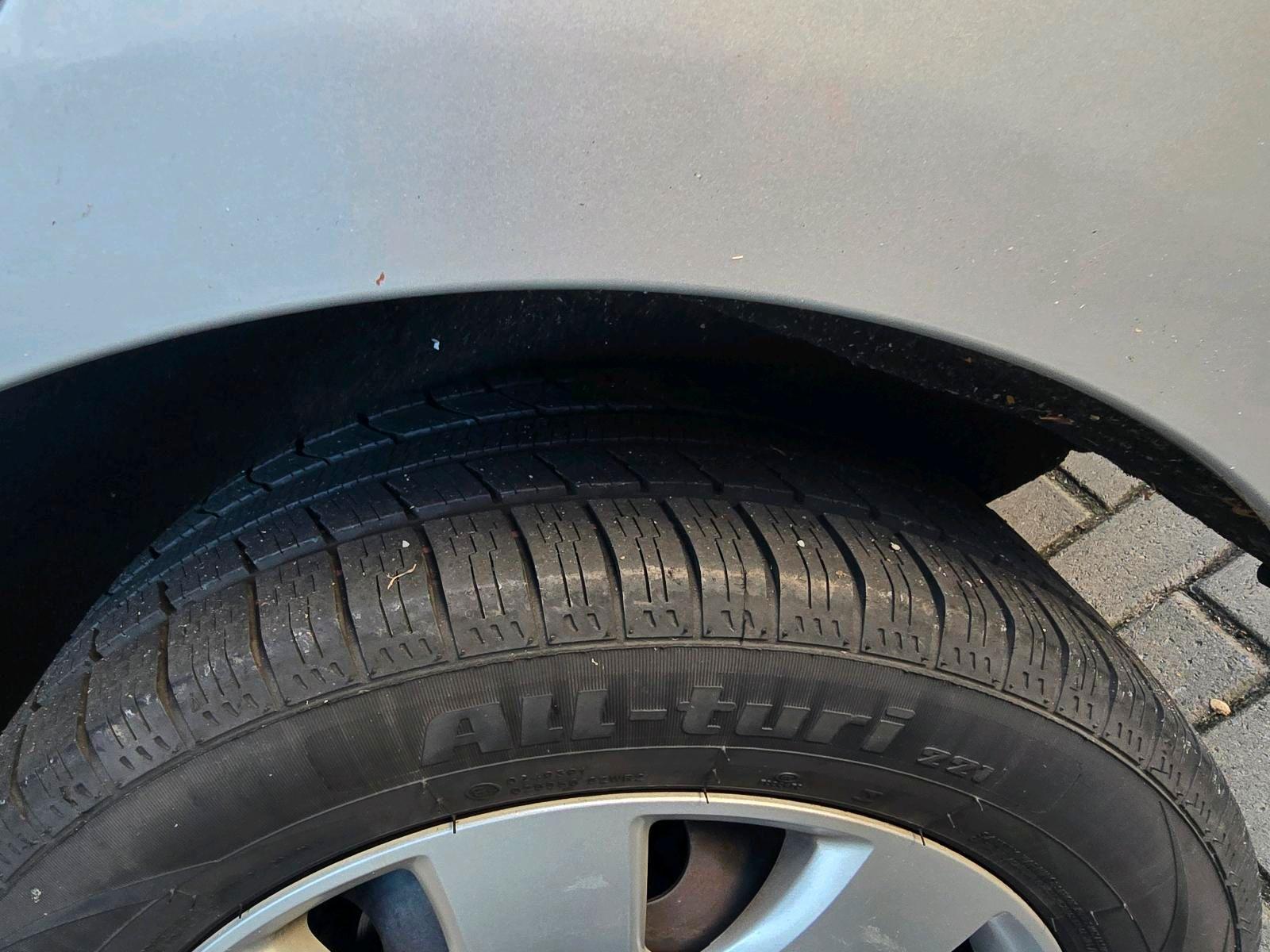 Volkswagen  2009 — двигун 110 HP (81kW)
