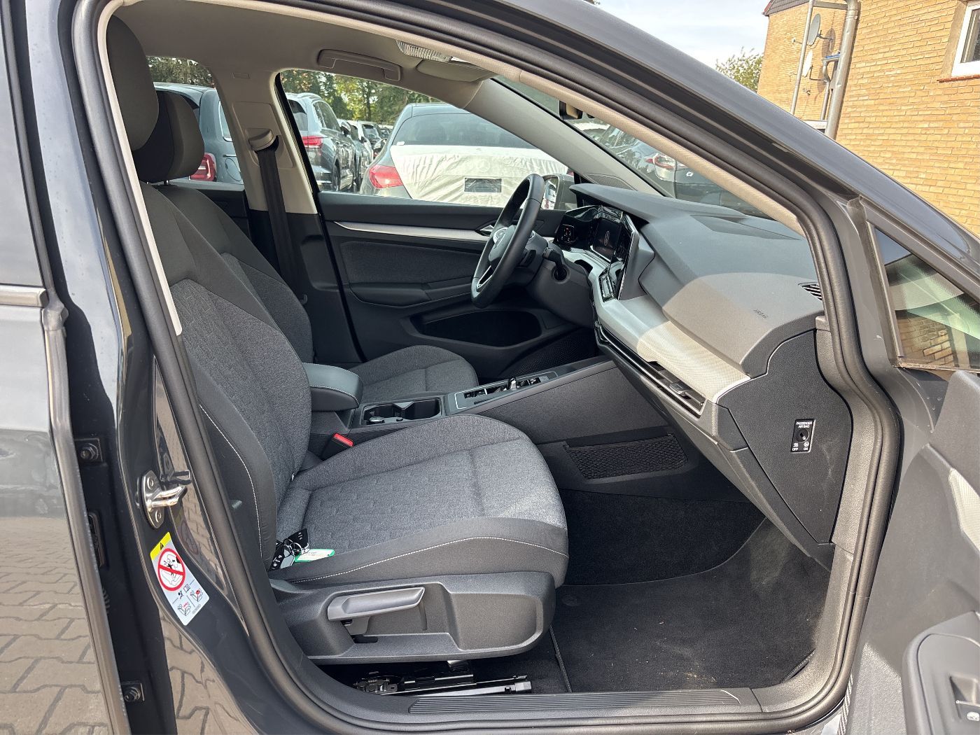 Volkswagen Golf - Bild 7