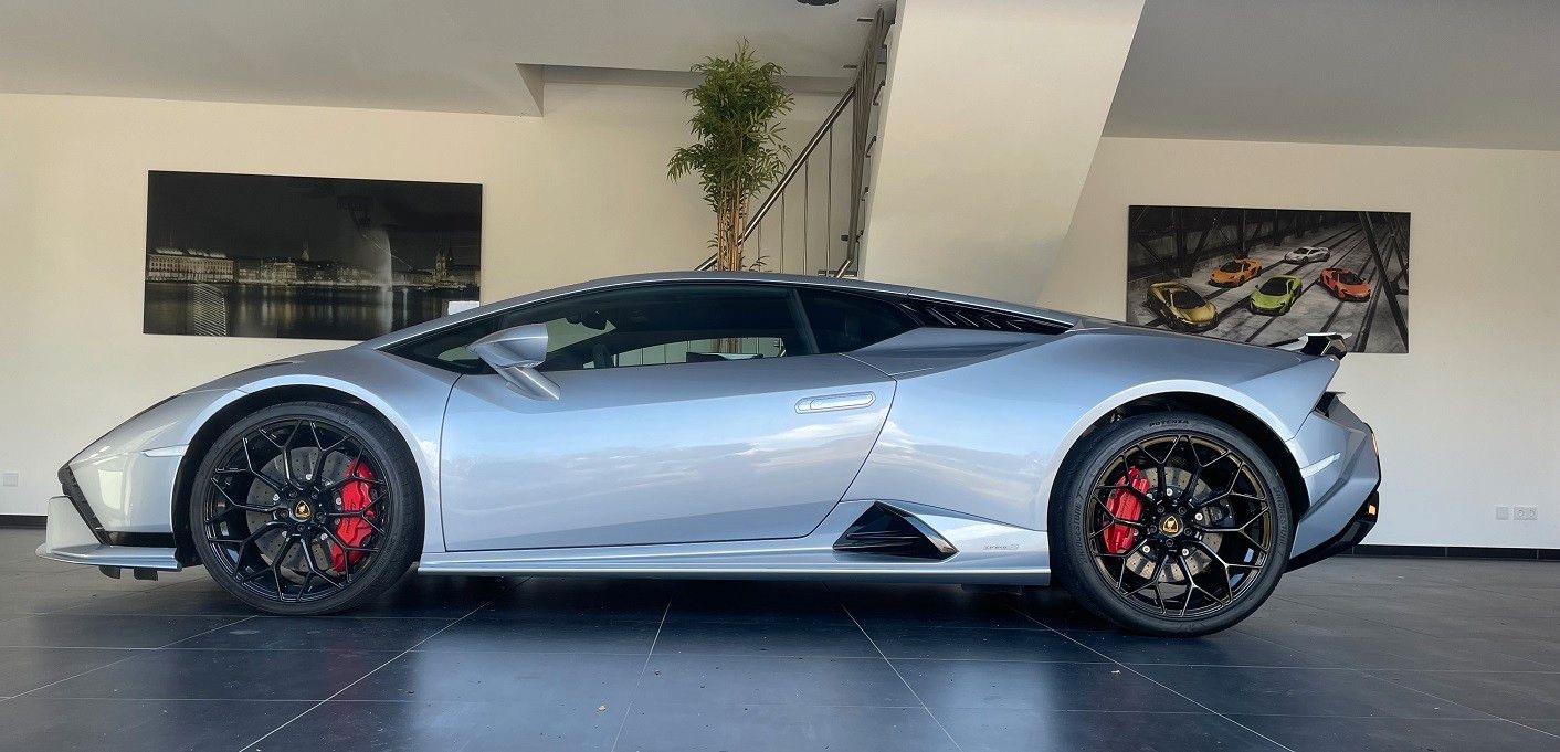 Lamborghini HURACAN TECNICA LIFT CARBON SPORT SEATS WARRANTY foto 5