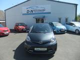 Toyota Aygo *4 türig*Scheckheft*Garantie*Insp.&Tüv neu - Toyota mit Benzin-Antrieb: Kleinwagen, Aygo Türig