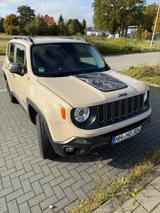 Jeep Renegade 2.0 MultiJet 125kW D Deserthawk 4x4... - Jeep Renegade von privat