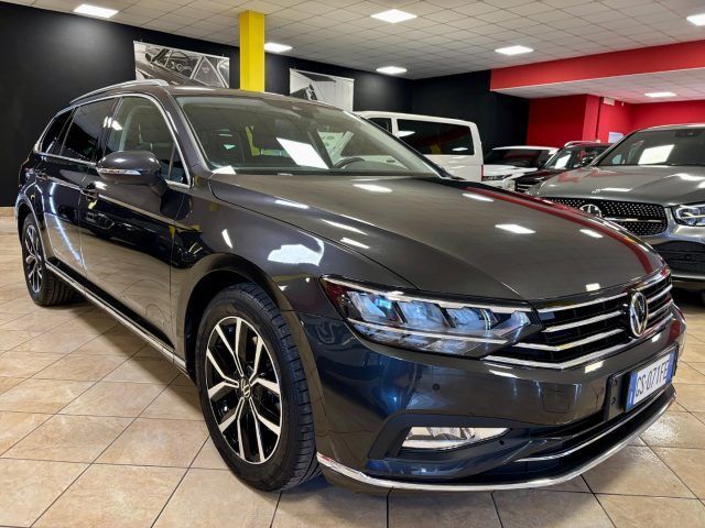 Volkswagen VOLKSWAGEN Passat Variant 2.0 TDI DSG Executive 