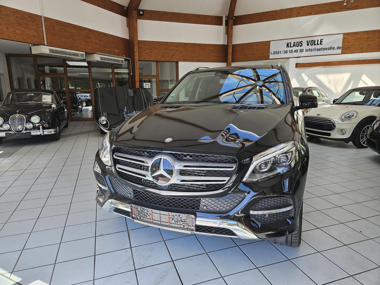 Mercedes-Benz GLE 350 d 4M LED AHK Pano Distronic RFK Navi TOT