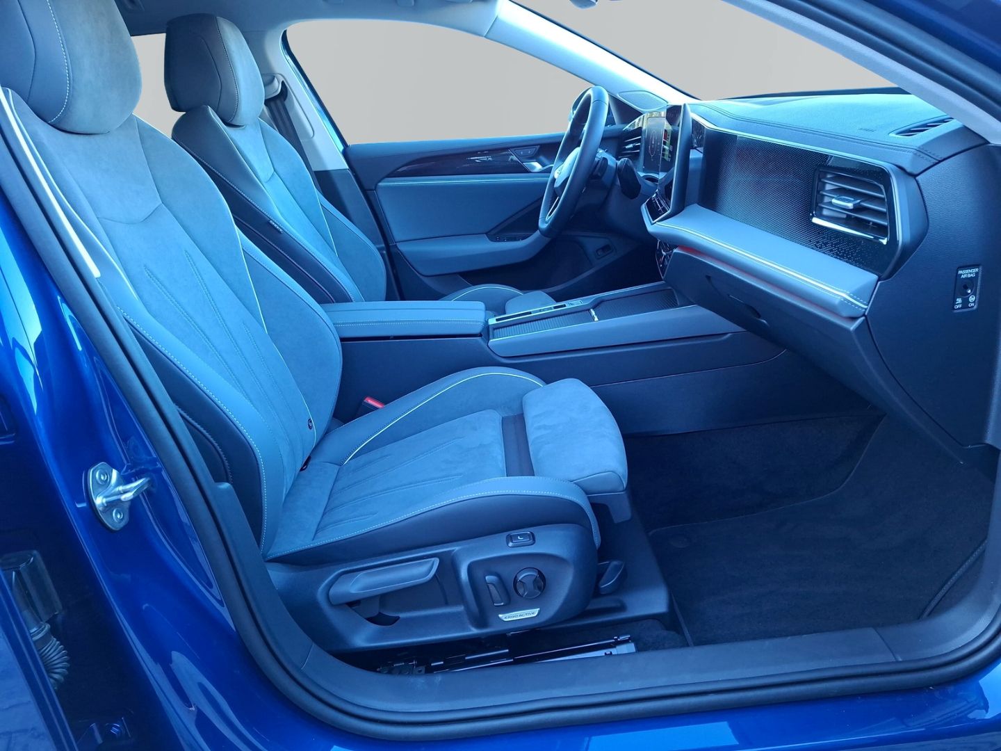 Passat Variant 1.5 eTSI DSG Business *KAMERA*NAV