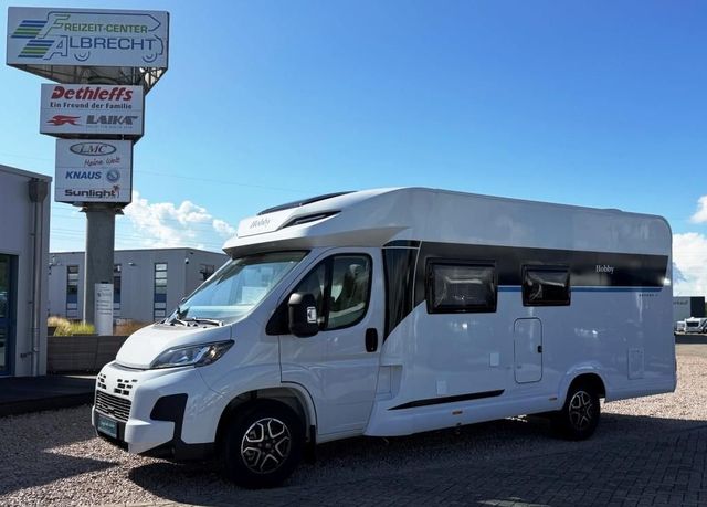 Hobby ONTOUR T 700 F Verfüg./Sparen Sie 15.807,- €