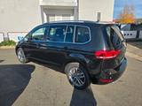 Volkswagen Touran Comfortline Family Paket AHK LED - Gebrauchtwagen in Neumarkt in der Oberpfalz