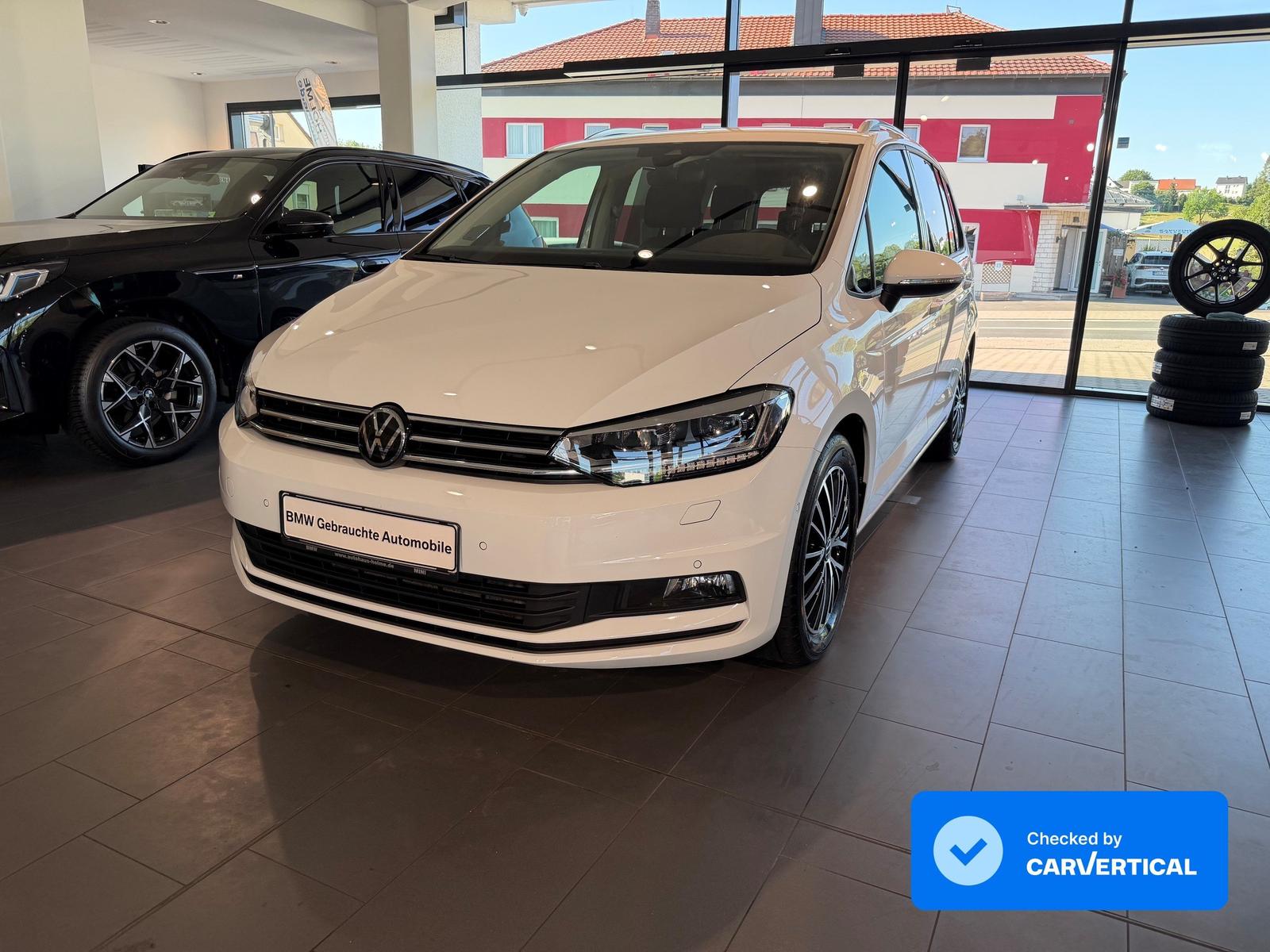 Volkswagen Touran Comfortline, Family Paket DAB LED RFK