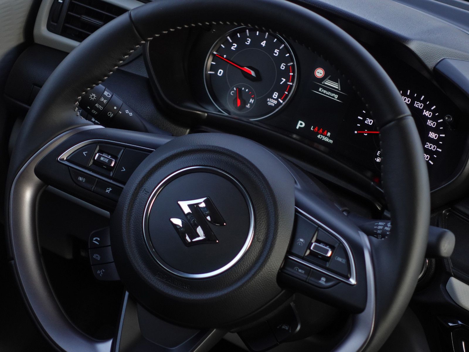 Fahrzeugabbildung Suzuki Swift 1.2 CVT Comfort Automatik RFK Garantie