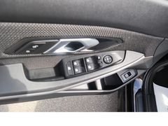 Fahrzeugabbildung BMW 320 Advantage 1hd Navi Tempo Scheckheftgepflegt