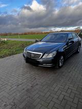 Mercedes-Benz E 350 CDI BlueEFFICIENCY ELEGANCE ELEGANCE - Mercedes-Benz E 350 in Lübeck