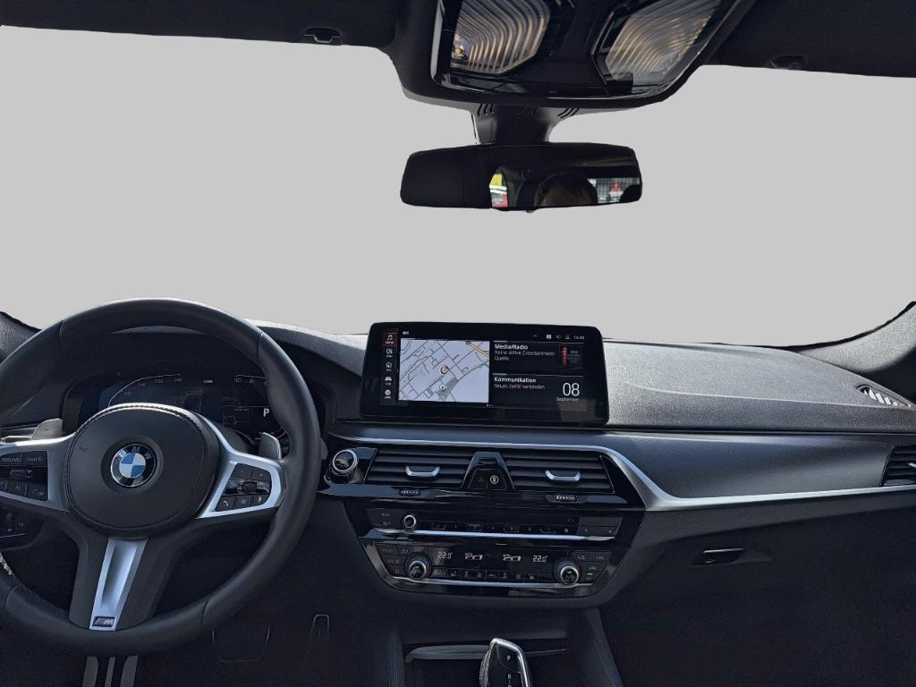 BMW 530 d xDrive M Sport Touring M Sport Sportpaket 